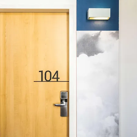 מלון Ibis Hauptbahnhof 3*