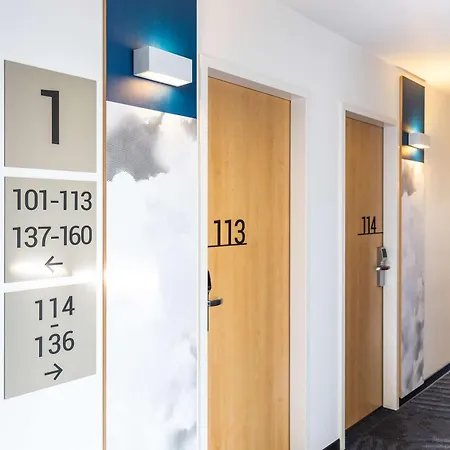 Ibis Hauptbahnhof 3*