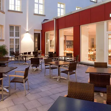 מלון Ibis Hauptbahnhof 3*