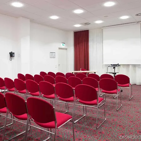 מלון Ibis Hauptbahnhof 3*