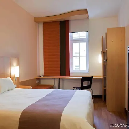 Ibis Hauptbahnhof Hotel